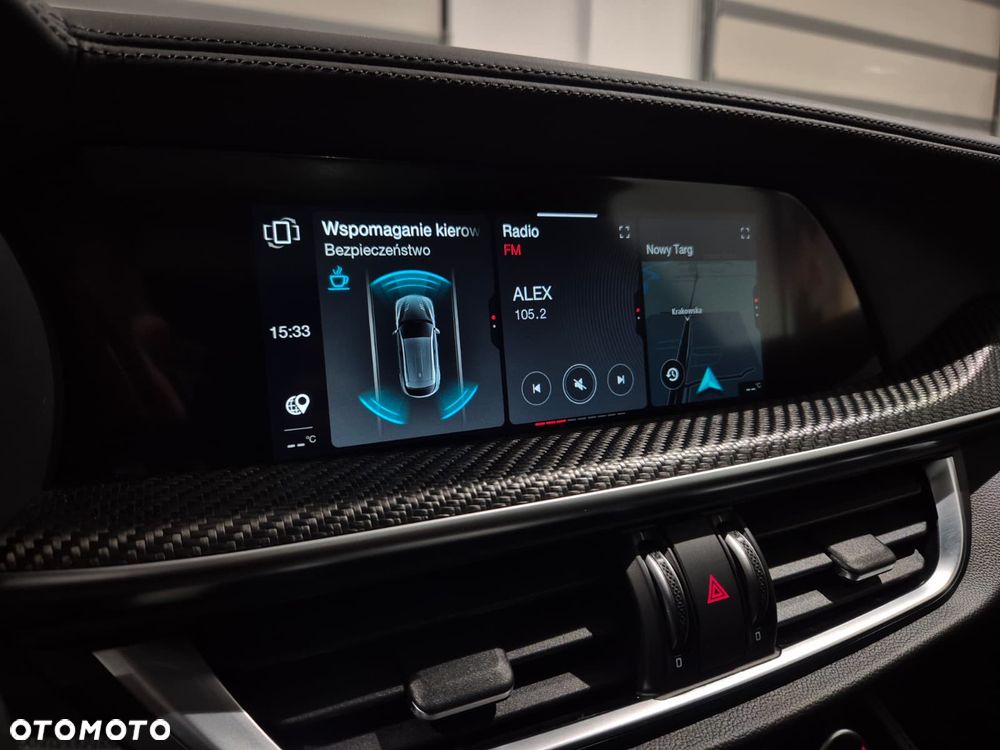Alfa Romeo Stelvio - 20