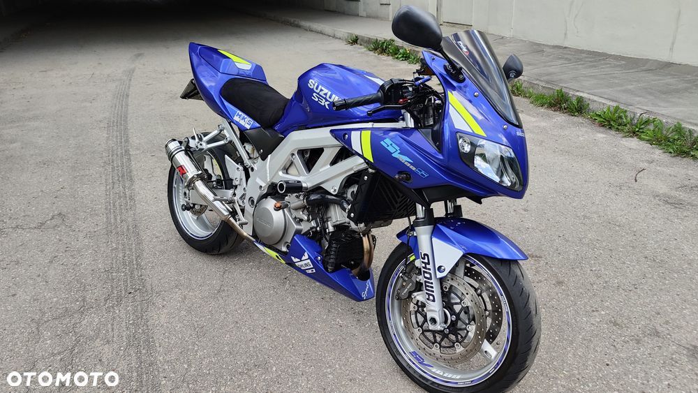 Suzuki SV - 12