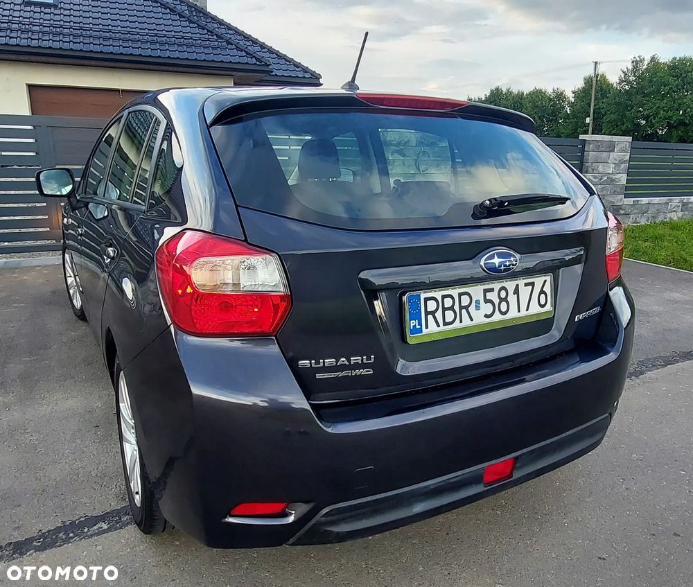 Subaru Impreza 2.0i Active - 11