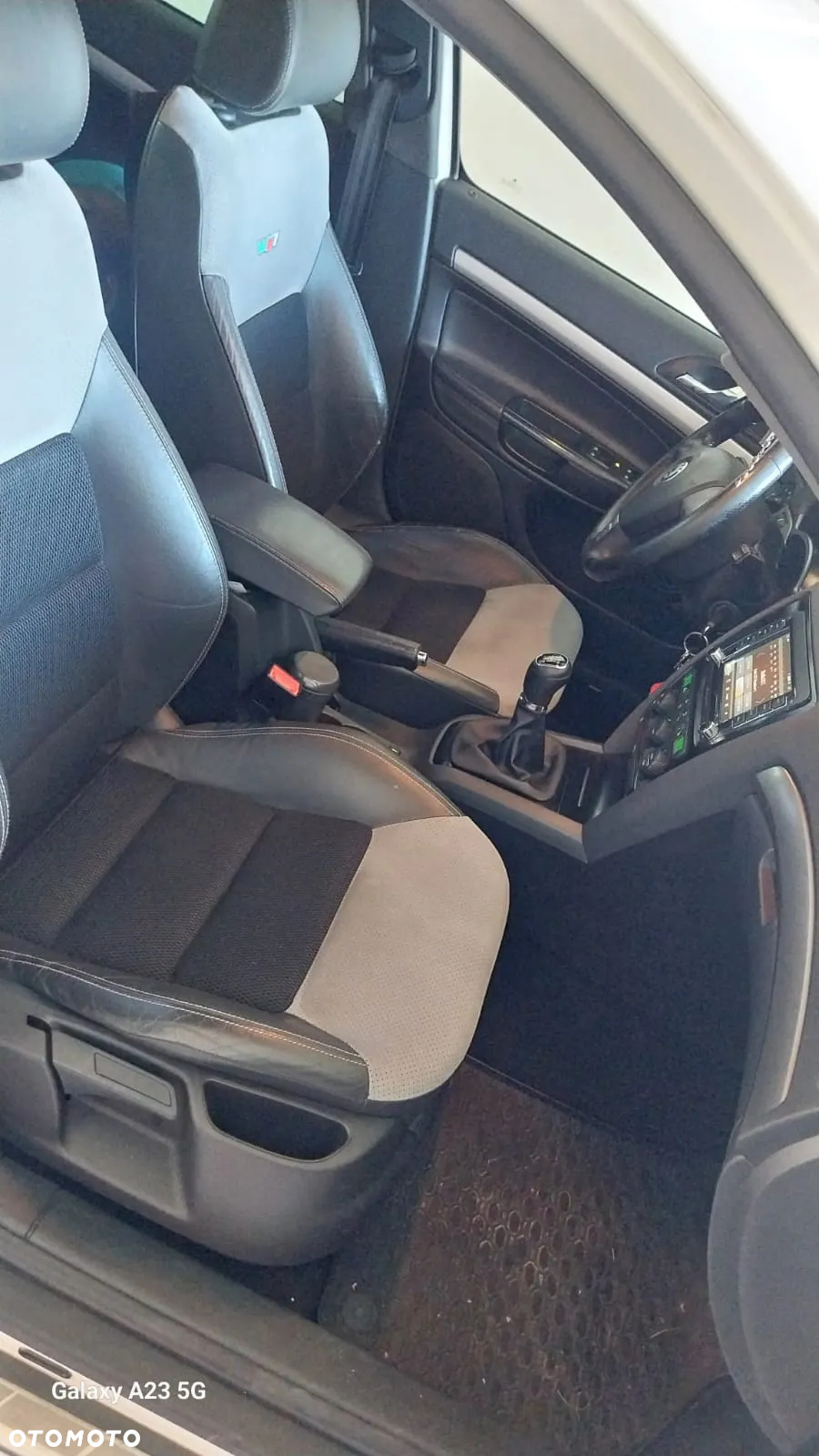 Skoda Octavia 2.0 TDI RS - 11