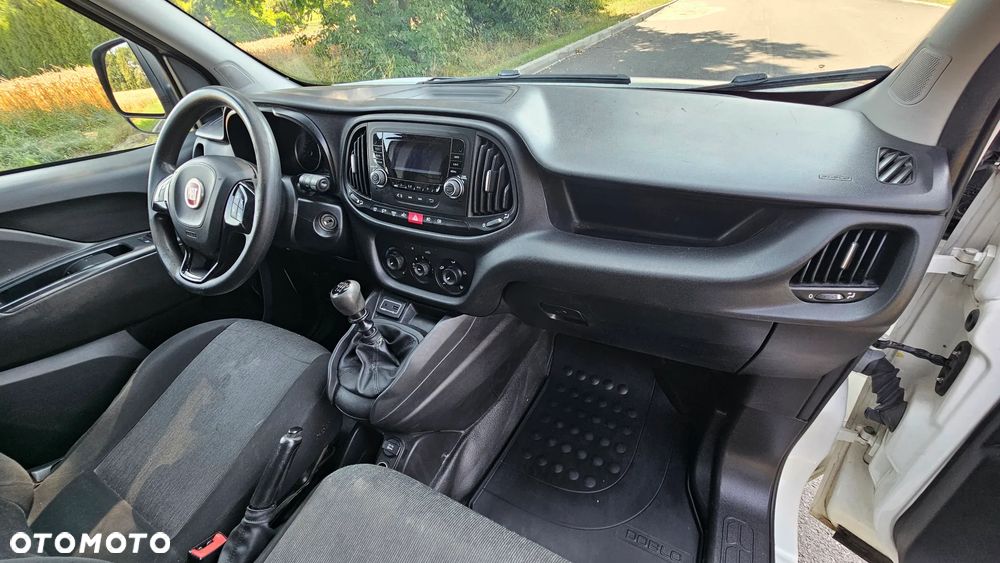 Fiat Doblo - 22