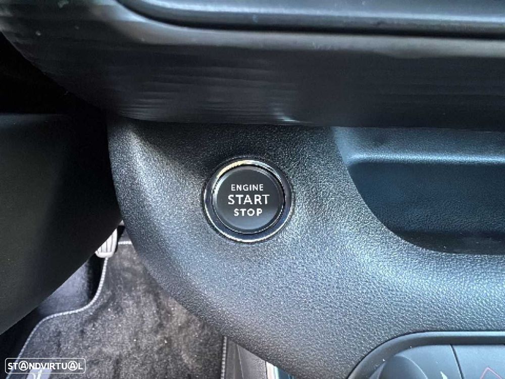 Jeep Avenger 1.2 GSE T3 Altitude - 17