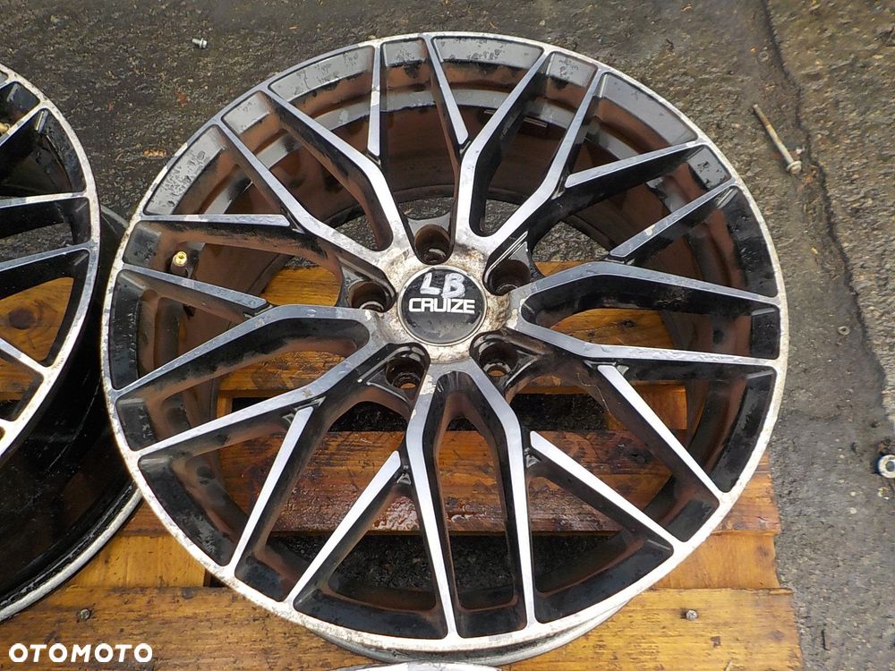 MINI COUNTRYMAN R60 FELGI ALUMINIOWE CRUIZE R18 5X120 - 9