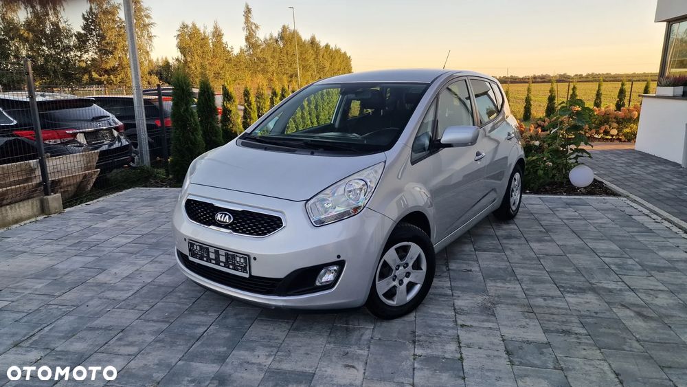 Kia Venga - 5