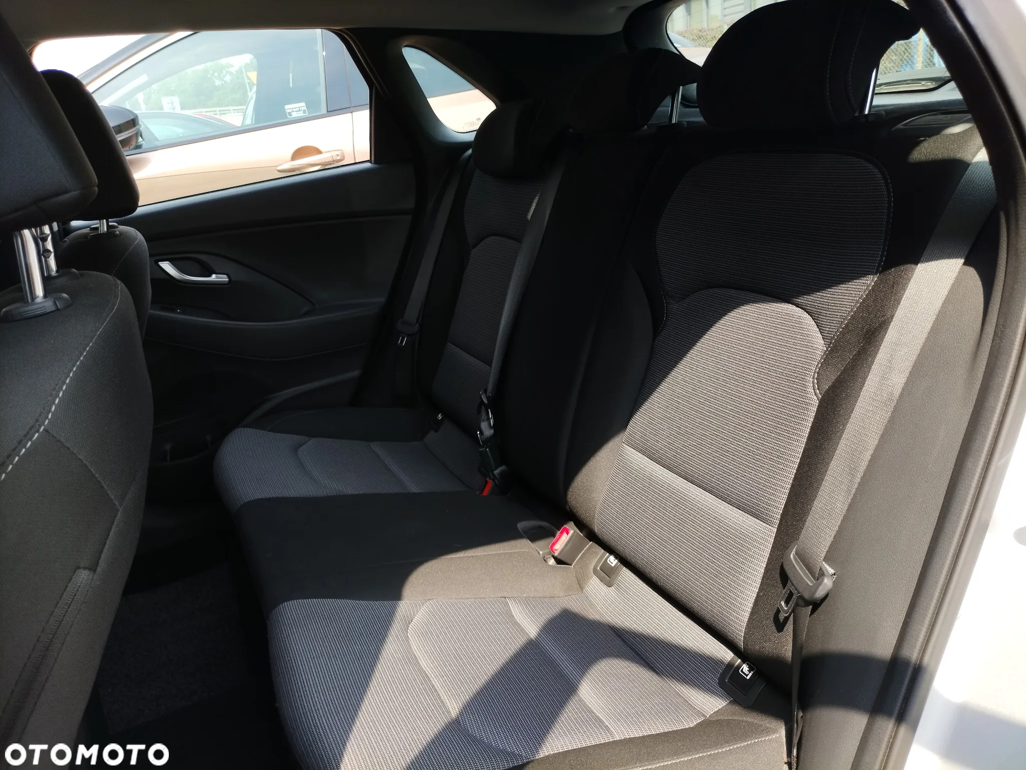 Hyundai i30 1.5 DPI Classic + - 10