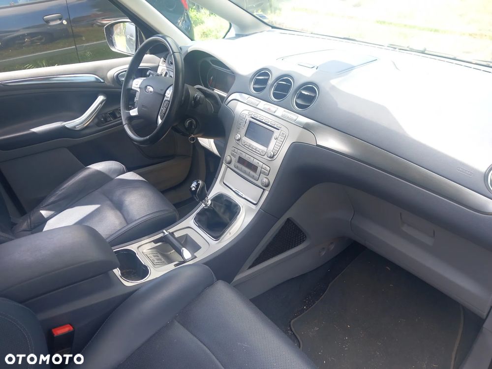 Ford S-Max 2.2 TDCi DPF Titanium - 19