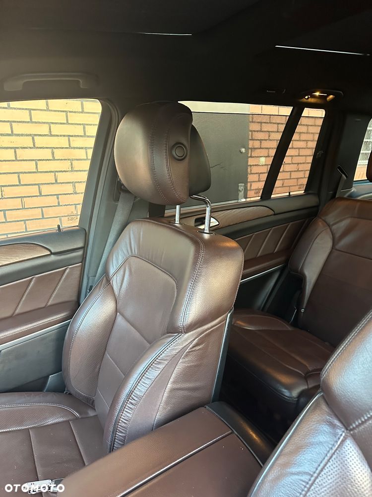 Mercedes-Benz GL 350 BlueTEC 4-Matic - 31
