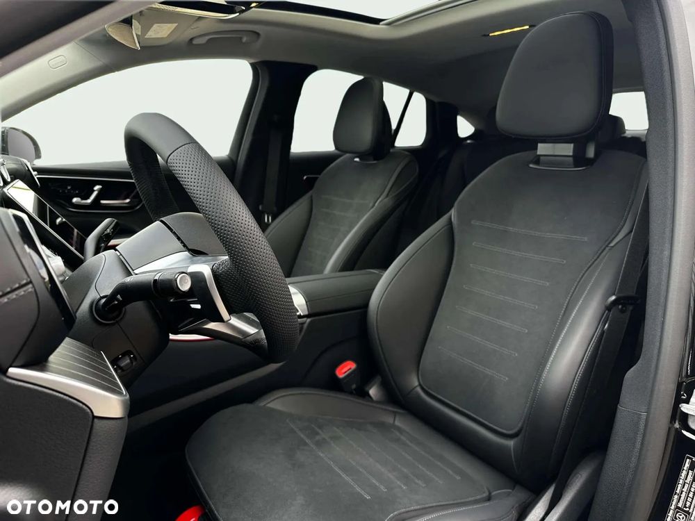 Mercedes-Benz GLC Coupe 200 mHEV 4-Matic AMG Line - 11