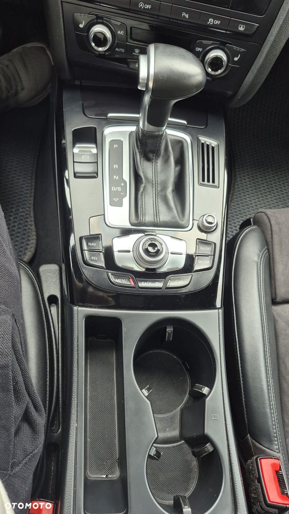 Audi A4 Limousine - 16