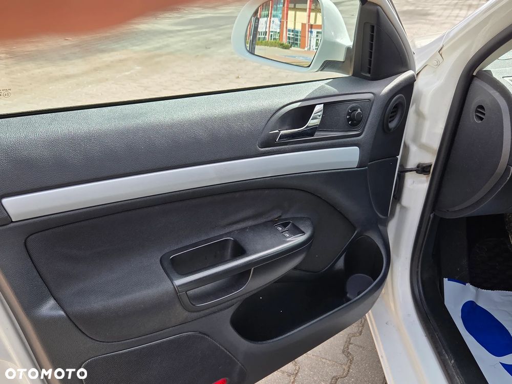 Skoda Octavia 1.6 Combi Classic - 20