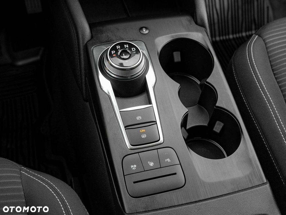 Ford Kuga 2.5 FHEV FWD Titanium - 19