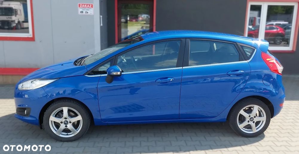 Ford Fiesta - 2