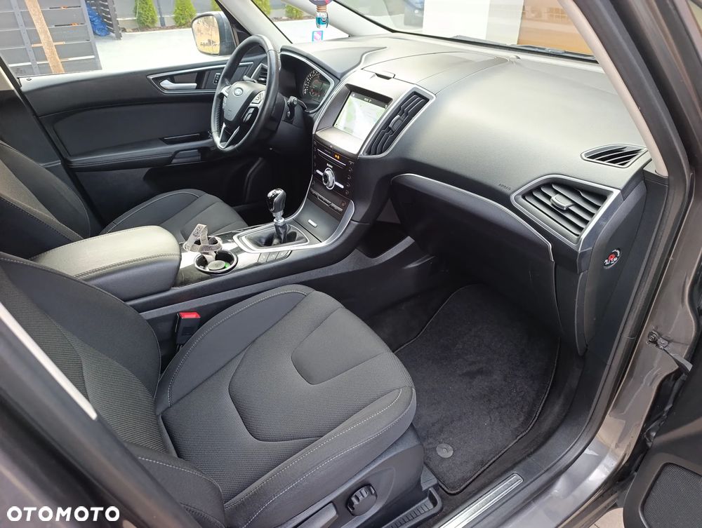 Ford S-Max 2.0 TDCi Titanium - 15