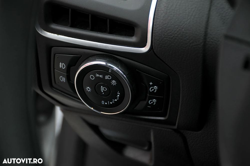 Ford Focus 1.6 TDCI DPF Start-Stopp-System Trend - 16