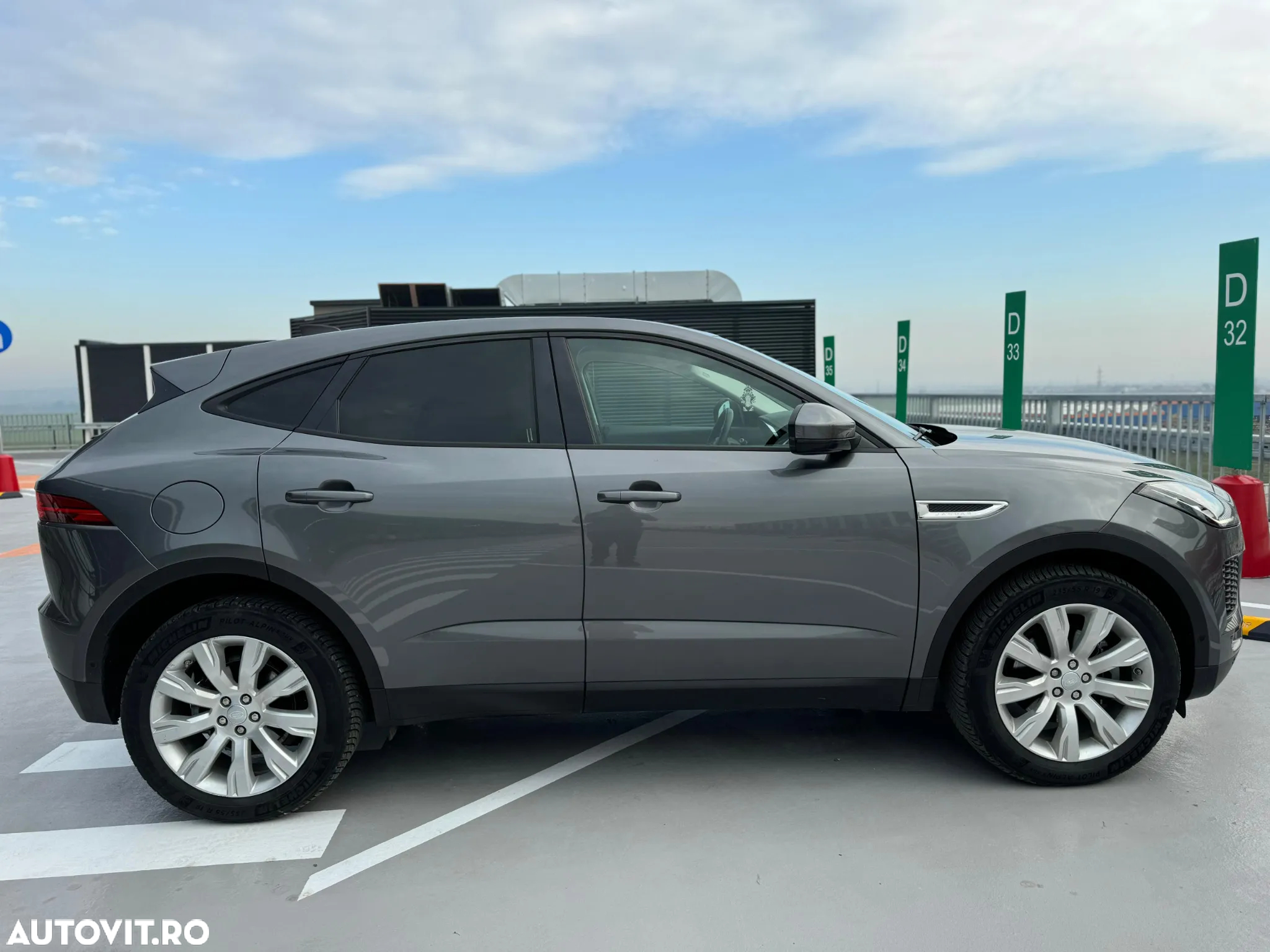Jaguar E-Pace D150 AWD SE - 26