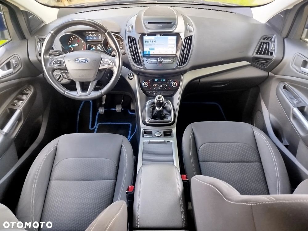 Ford Kuga - 14