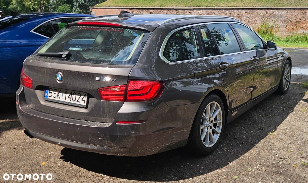 BMW Seria 5 525d - 21