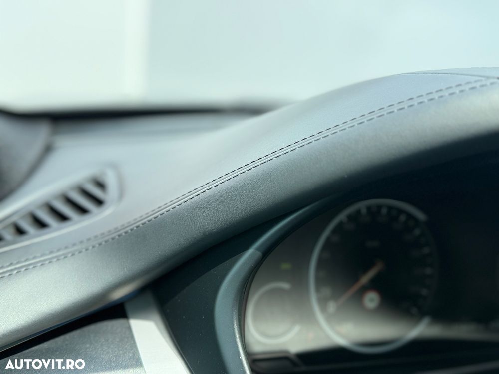 BMW X5 xDrive30d - 16
