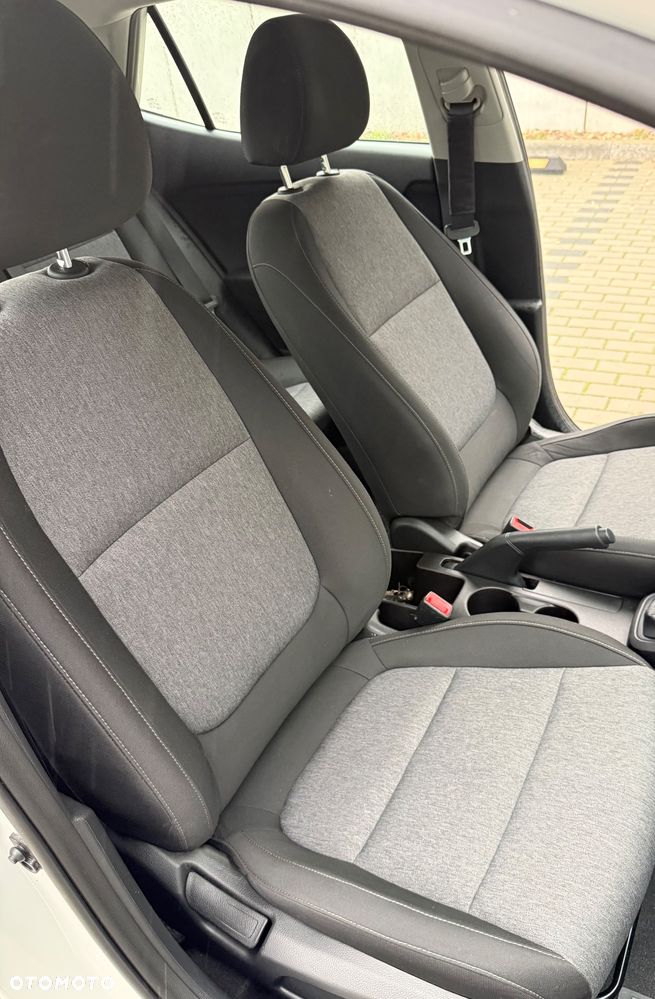 Kia Stonic 1.2 M - 12