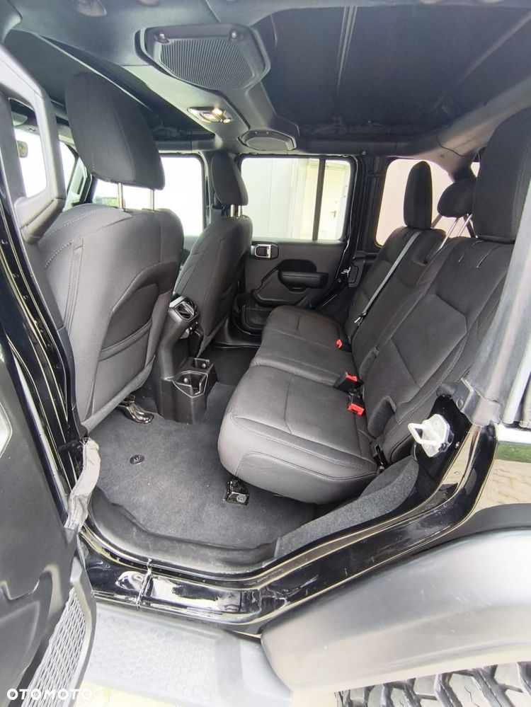 Jeep Wrangler 2022 photo 4