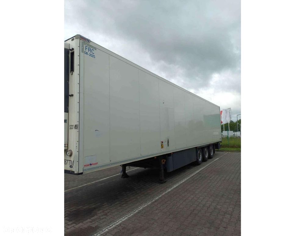 Schmitz Cargobull SKO FP 60 ThermoKing SLXi 300 - 2