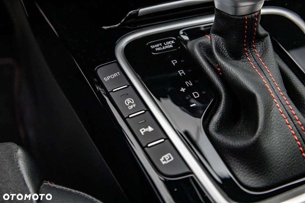 Kia ProCeed 1.6 T-GDI DCT7 OPF GT - 23