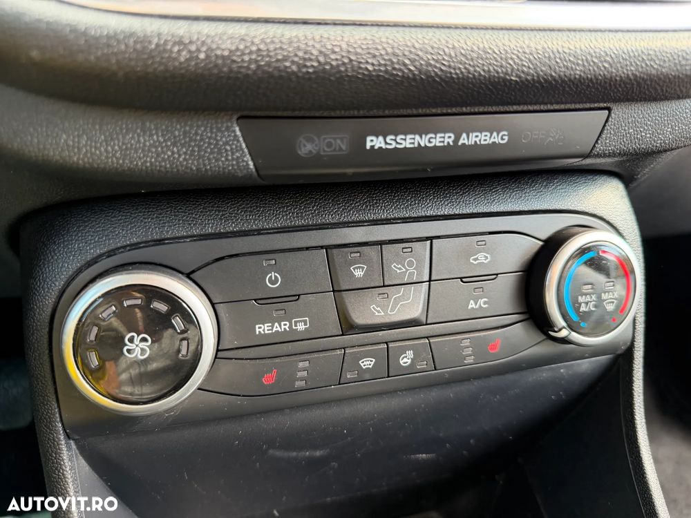 Ford Fiesta - 10