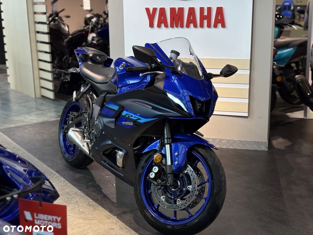 Yamaha R7 - 3