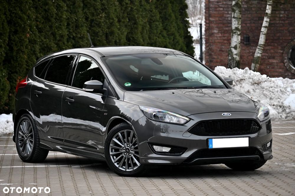 Ford Focus 1.5 EcoBoost ST-Line - 9