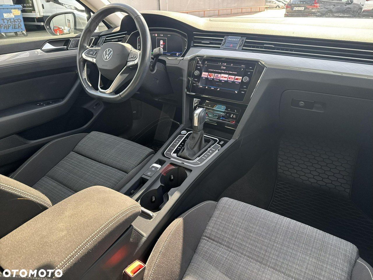 Volkswagen Passat 1.5 TSI EVO Business DSG - 22