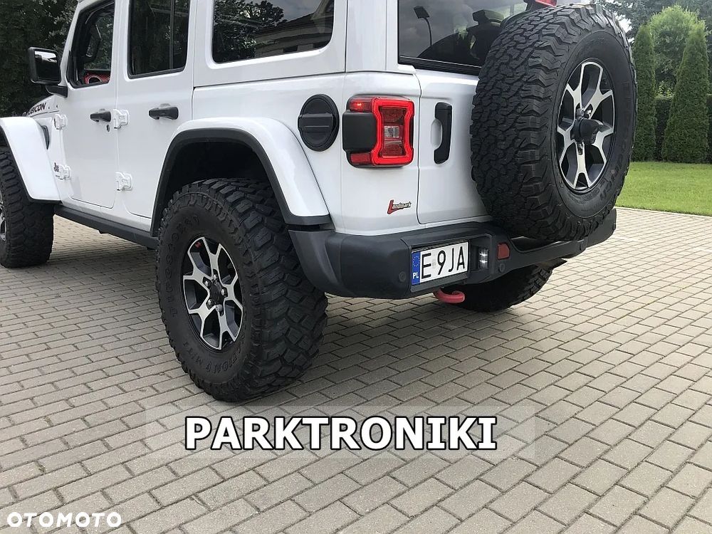 Jeep Wrangler - 34