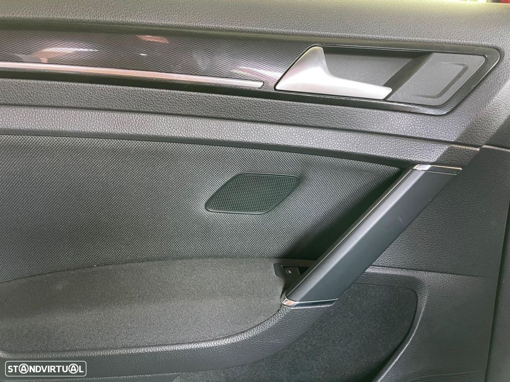 VW Golf 2.0 TSi GTi DSG Performance - 11