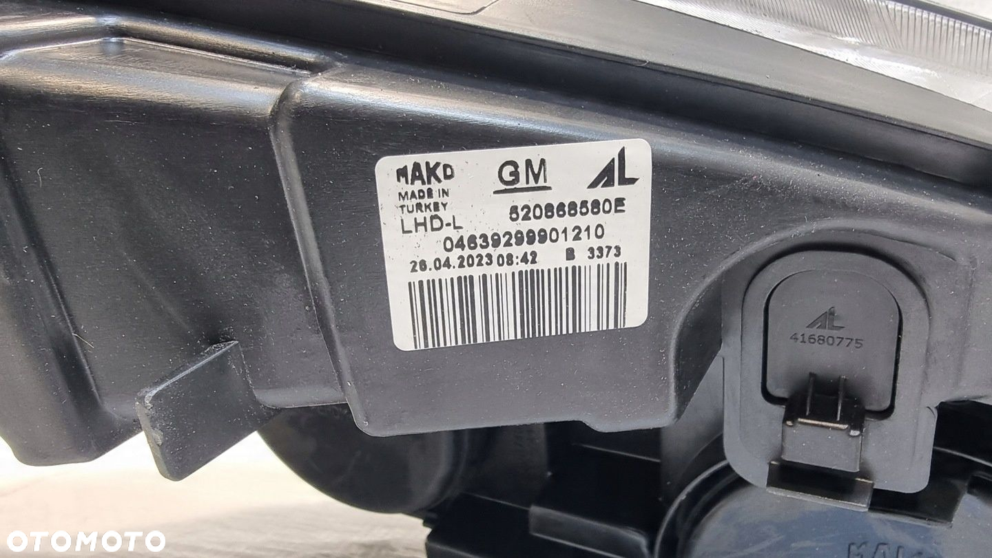 Opel Combo D lampa lewa przód 520868580E - 9
