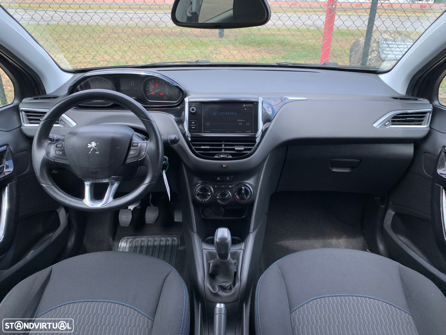 Peugeot 208 1.6 BlueHDi Allure - 13