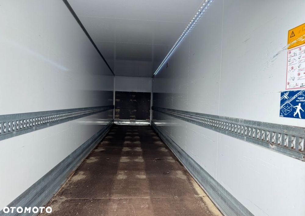 Mercedes-Benz Actros/Antos - 18