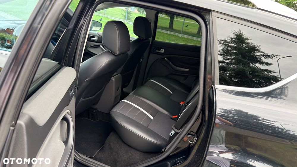 Ford Kuga 2.0 TDCi Titanium - 14