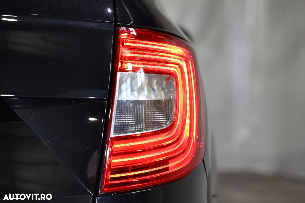 Skoda Superb 1.6 TDI Elegance - 33