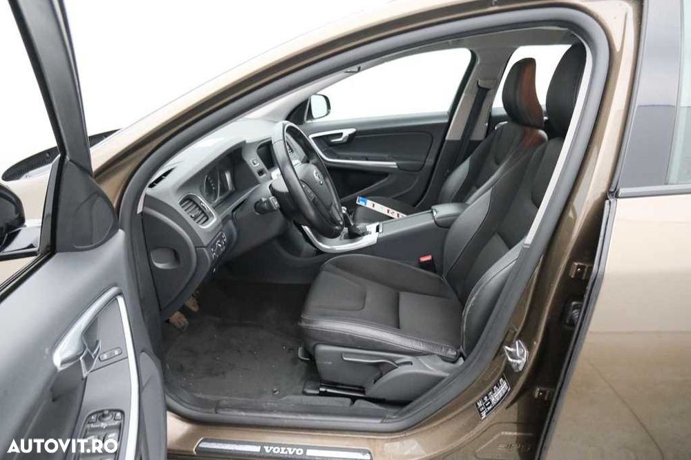 Volvo V60 D3 - 3