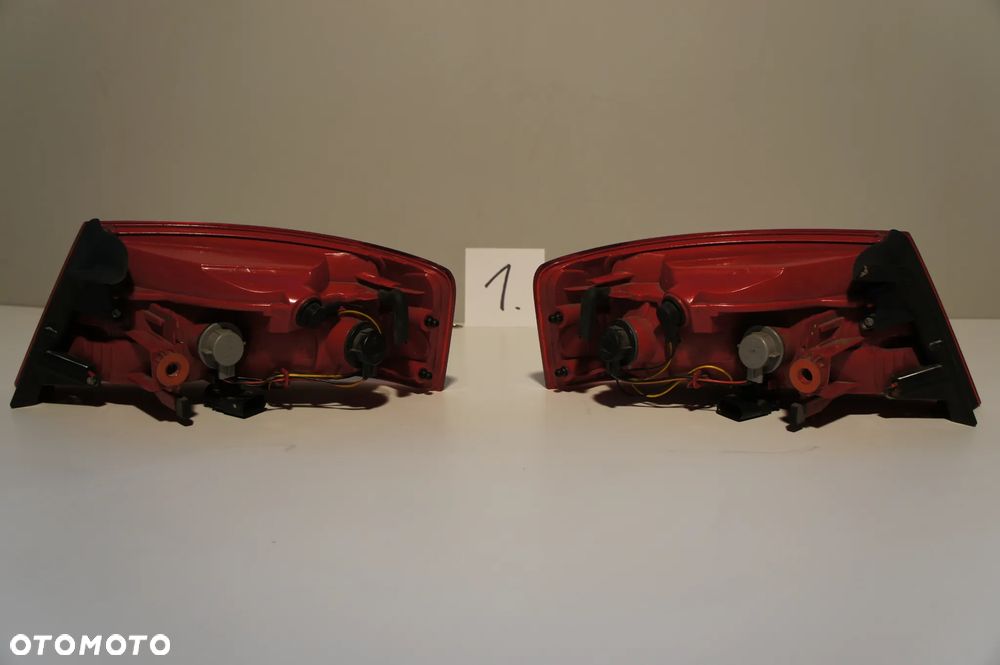 NR 1 Lampy tył lewa + prawa AUDI A5 8T0945093 8T0945094 kompletne - 6