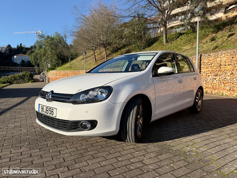 VW Golf 1.6 TDi Highline - 6