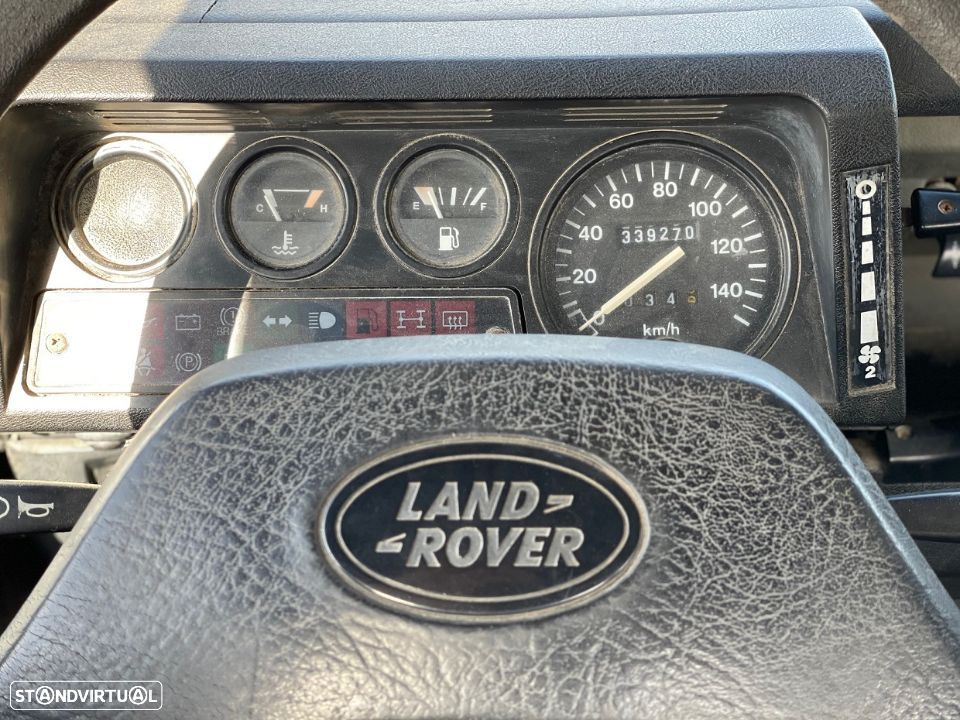 Land Rover Defender 110 2.5 TDi - 4
