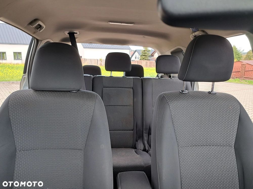 Toyota Verso 1.8 Premium EU5 7os - 19