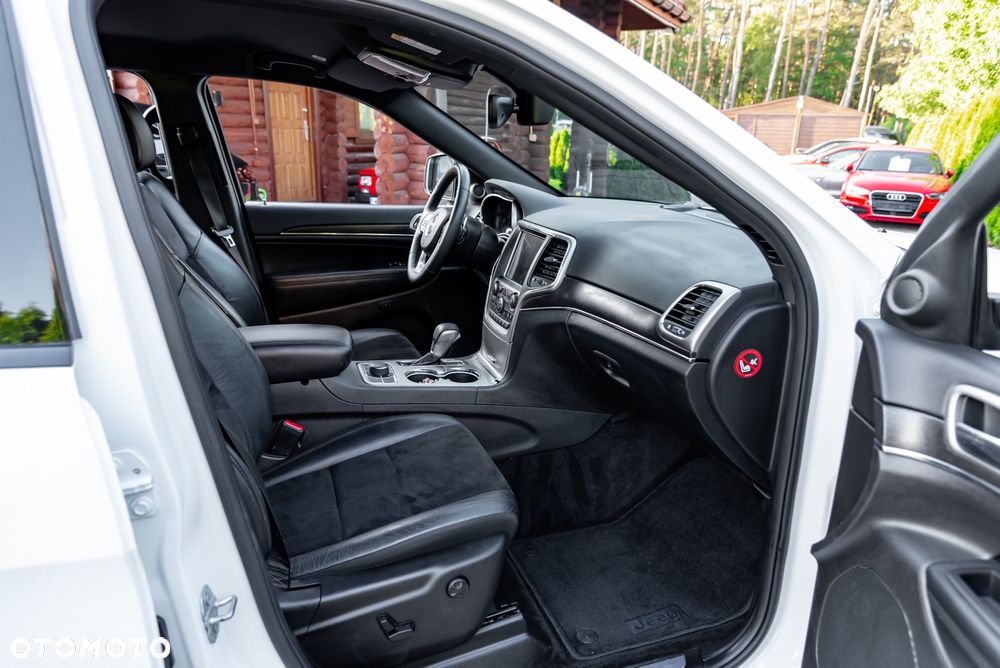 Jeep Grand Cherokee 3.0I Multijet Night Eagle - 24