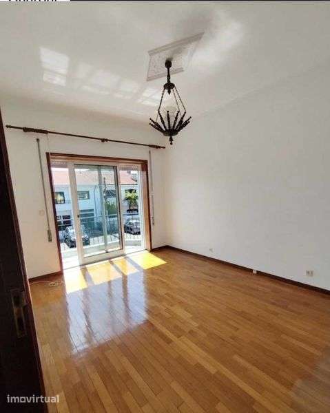 Vende-se andar moradia T3 - Grande imagem: 3/8