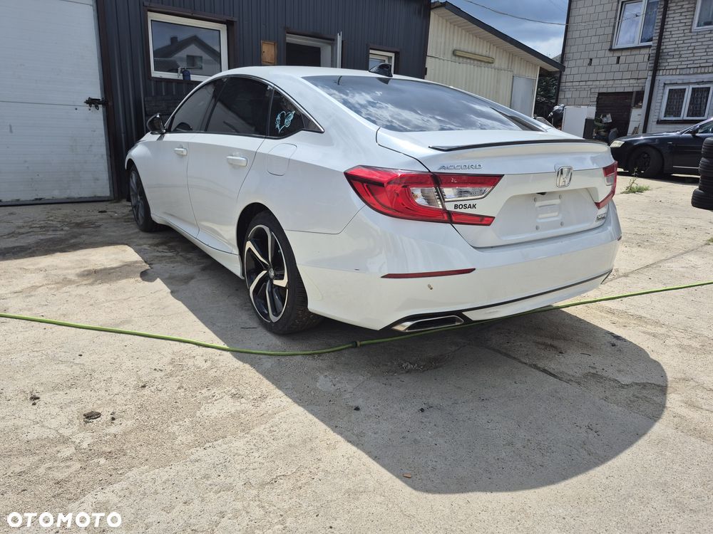 Honda Accord - 3