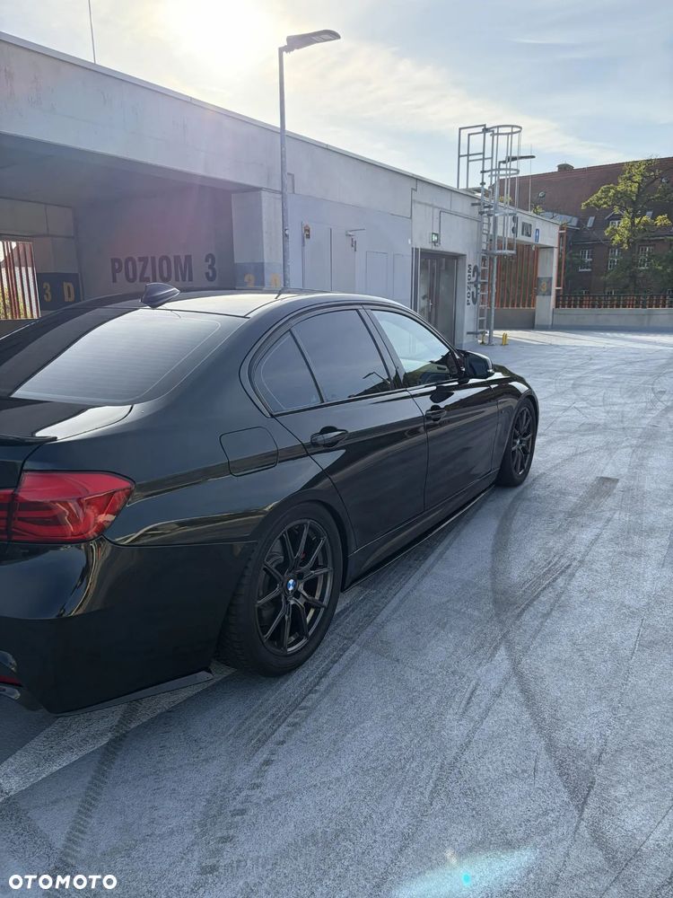 BMW Seria 3 340i xDrive Edition M Sport Shadow - 8