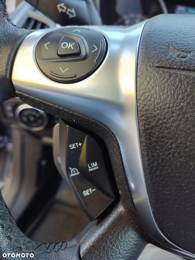Ford Focus - 11