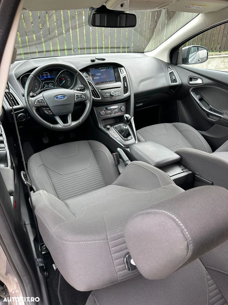 Ford Focus 1.5 TDCi Titanium - 21