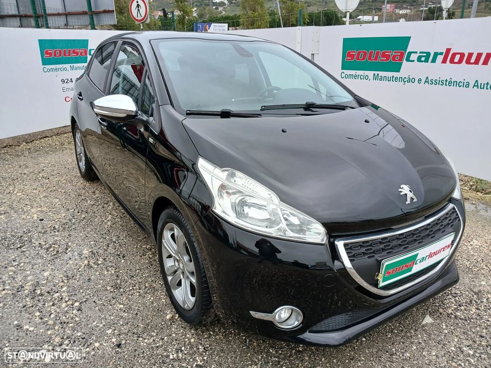 Peugeot 208 1.2 PureTech Style - 8