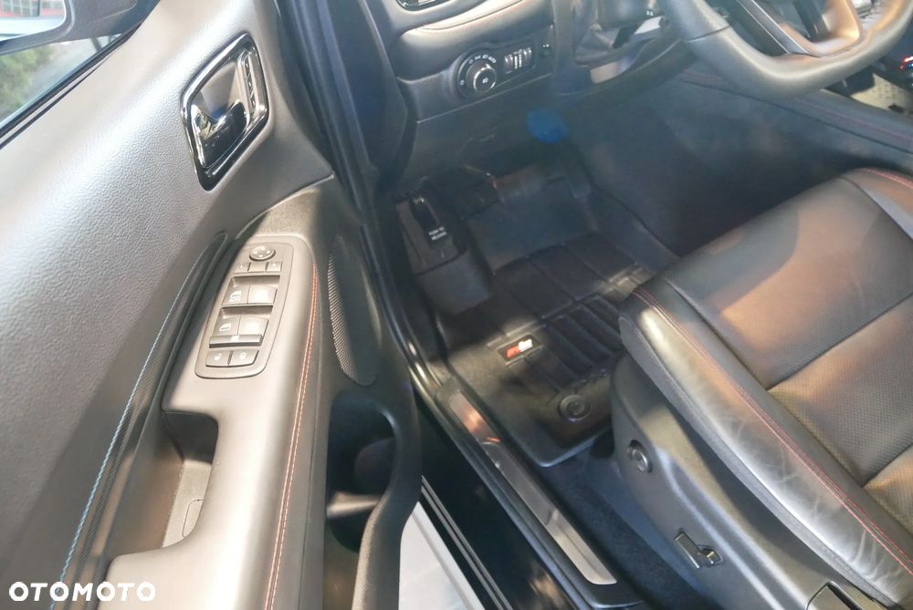 Dodge Durango 5.7 R/T - 23